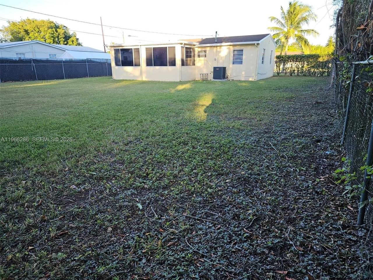 1000 Ne 13th Ave - Photo 2 of 13