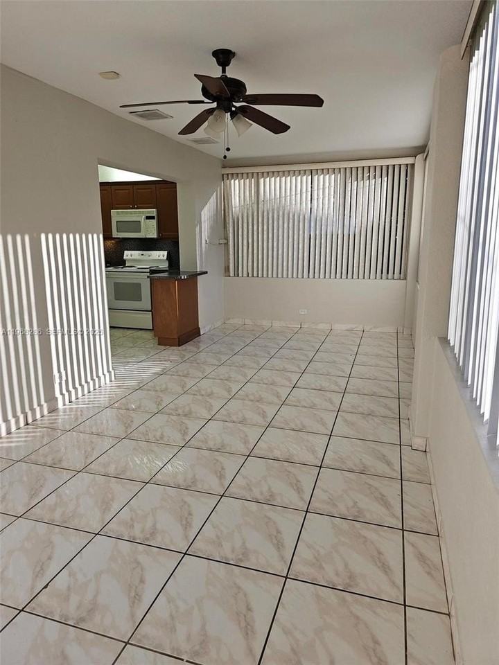 1000 Ne 13th Ave - Photo 4 of 13