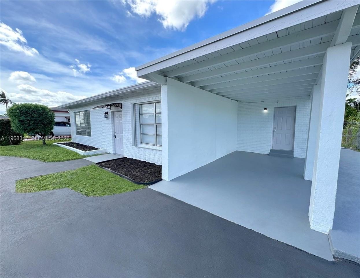 1641 Nw 24th Ter - Photo 2 of 12