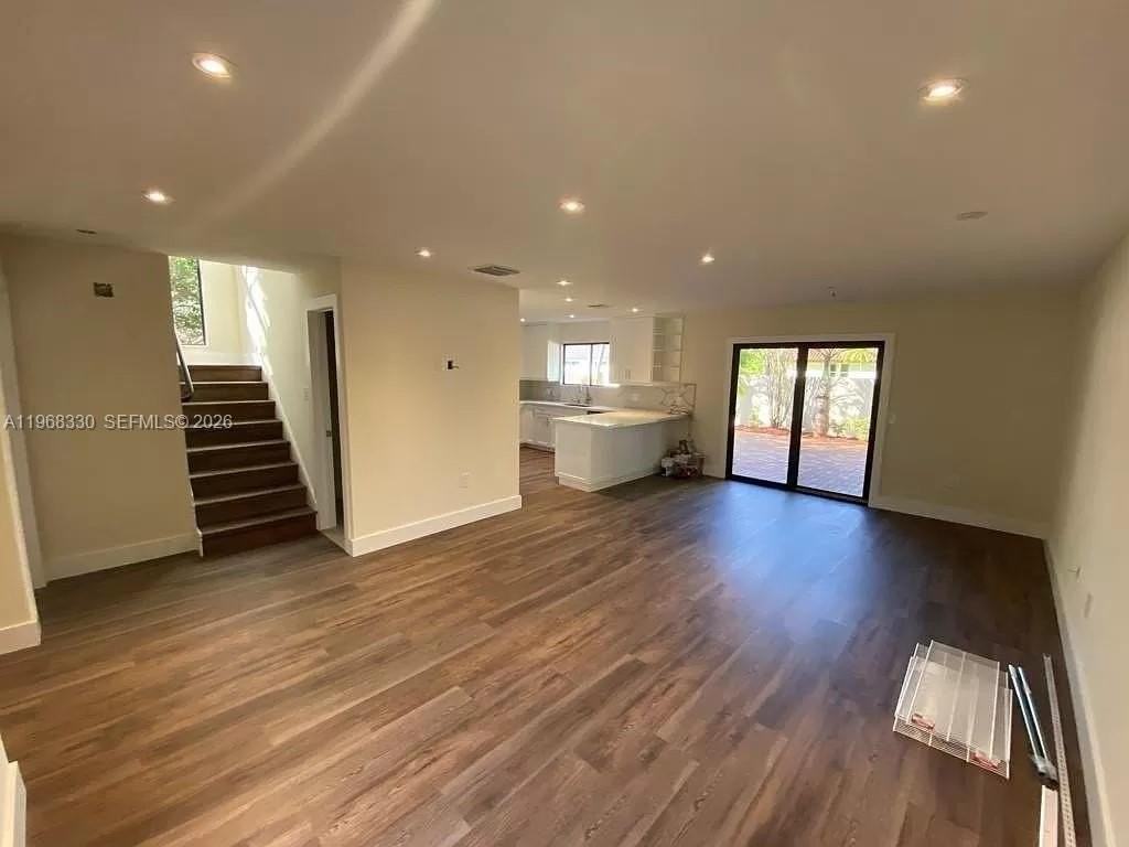 13161 Sw 95th Ave #1 - Photo 4 of 19