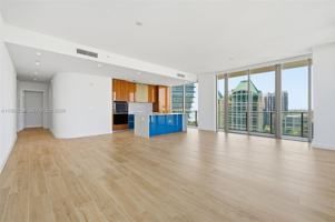 featured image of 2678 Tigertail Ave #1501