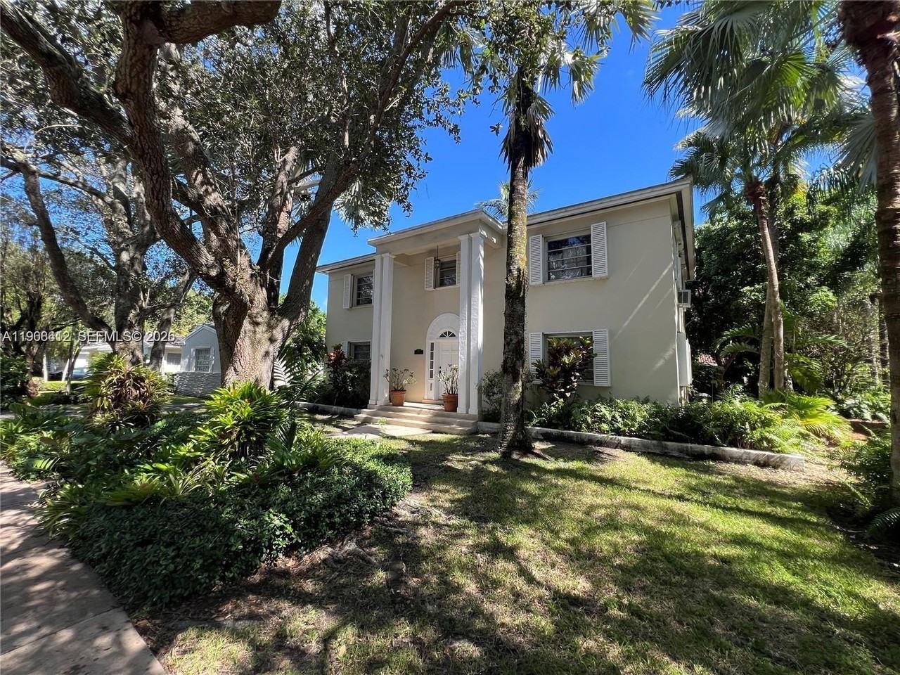 3917 Segovia St #3917 - Photo 3 of 18