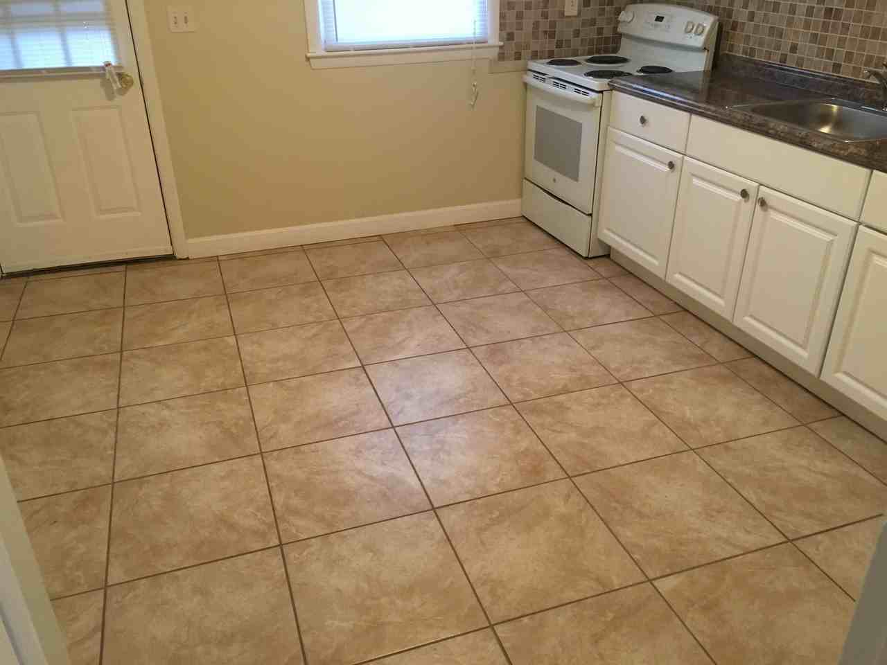 61 Princeton St #16 - Photo 3 of 19