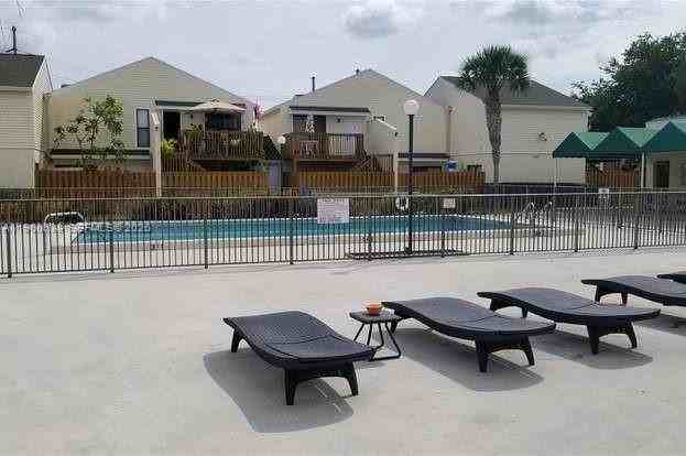 637 Executive Center Dr #N107 - Photo 6 of 6