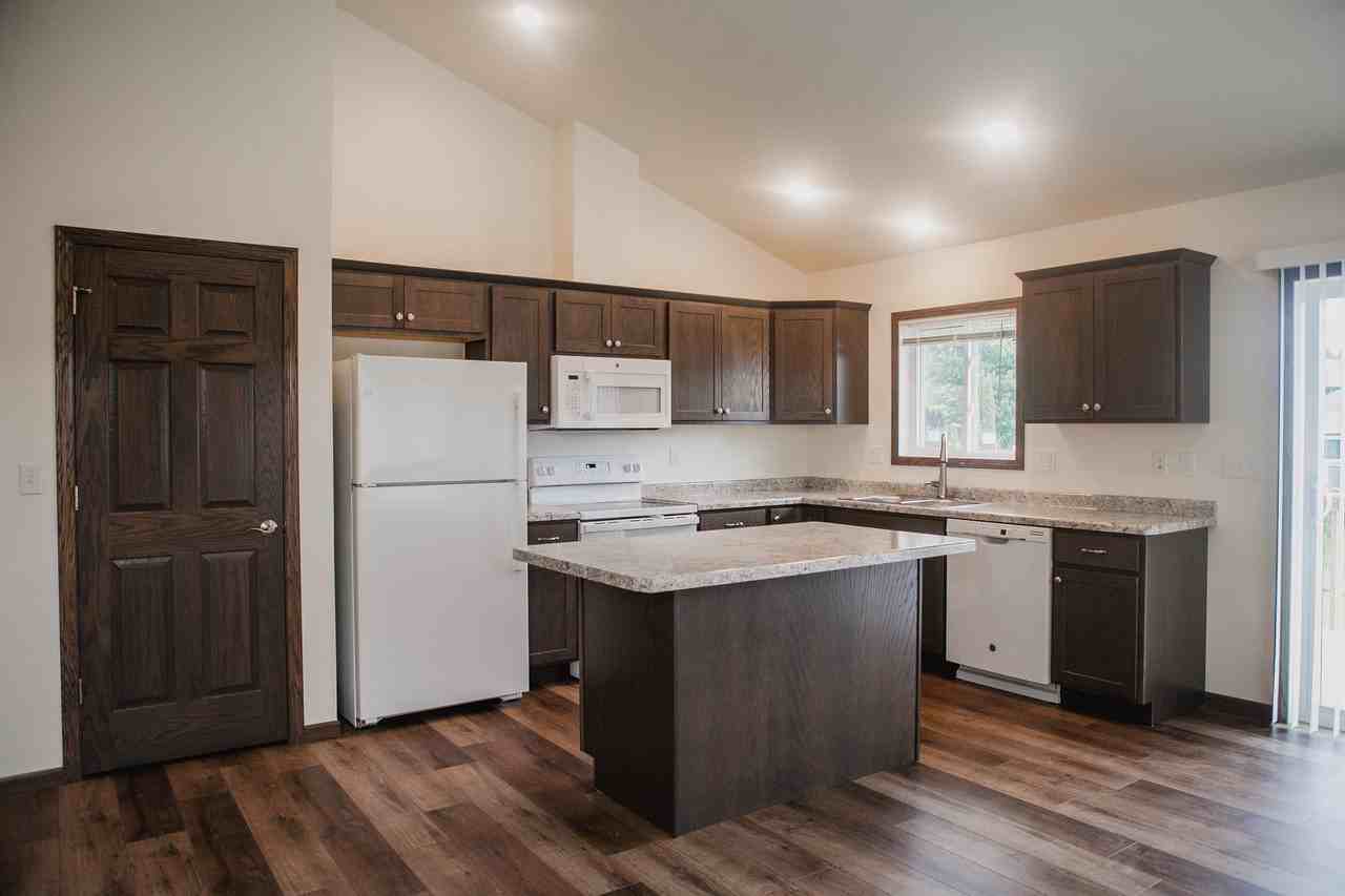 21410 Sheila Ln #21410 - Photo 4 of 14