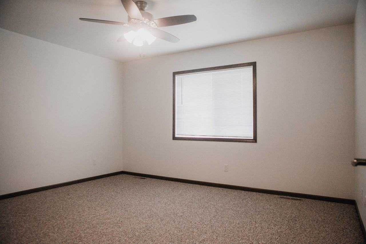 21410 Sheila Ln #21410 - Photo 7 of 14