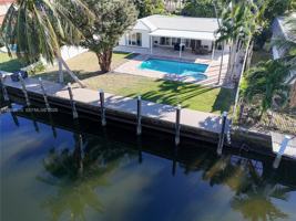 featured image of 2031 Ne 14th Ct