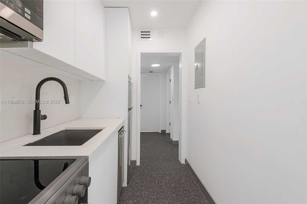 9920 Collins Ave #2 - Photo 4 of 11