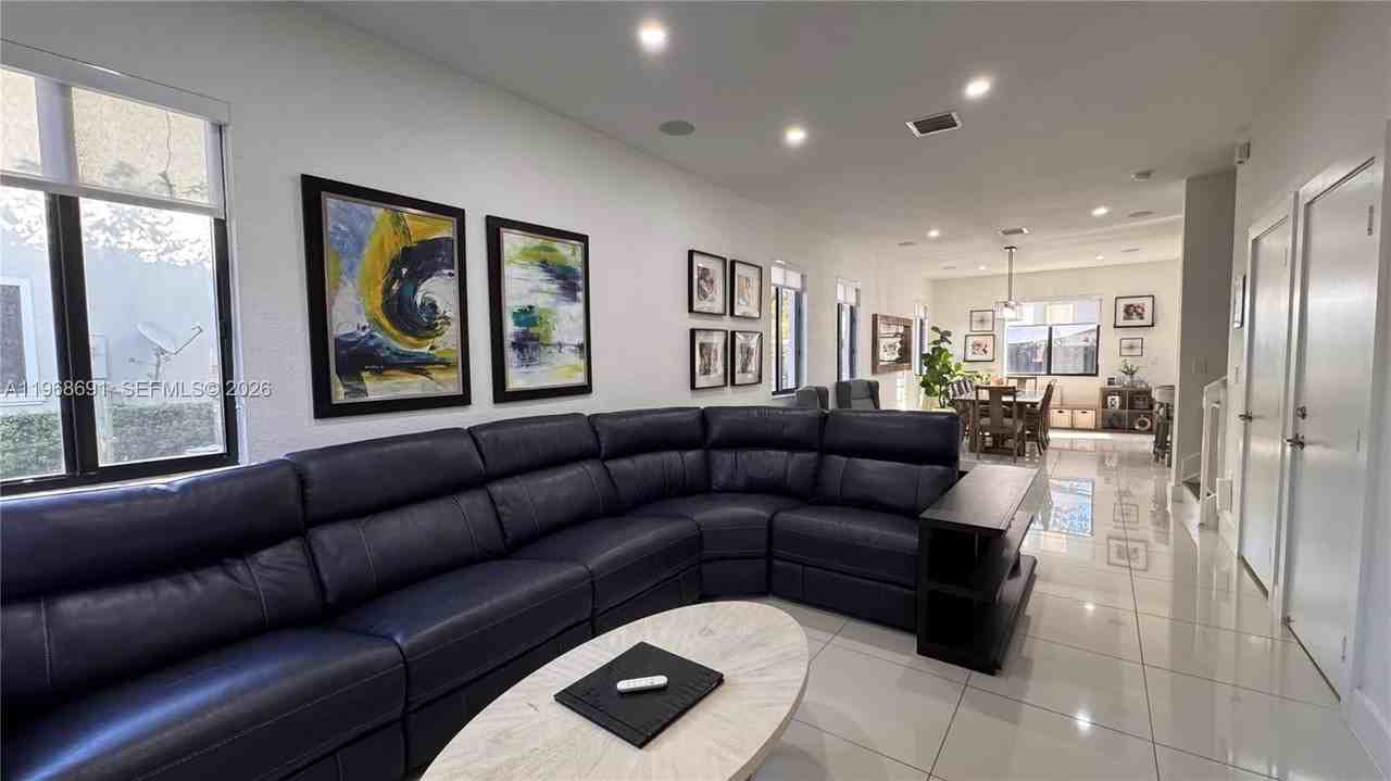 12764 Sw 131st Ter #12764 - Photo 3 of 30