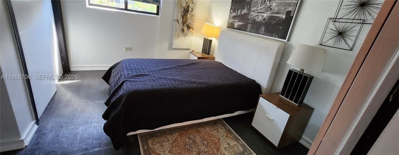 168 Nw 53rd St #2 - Photo 4 of 12