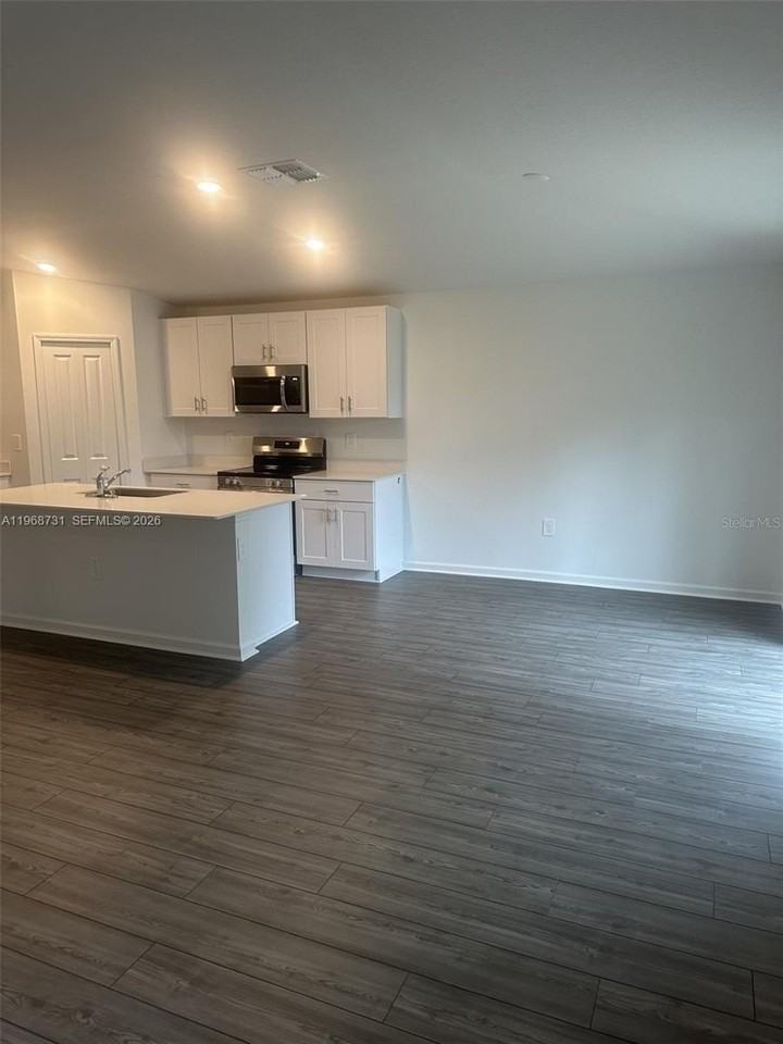 13110 Sw 89th St - Photo 4 of 8