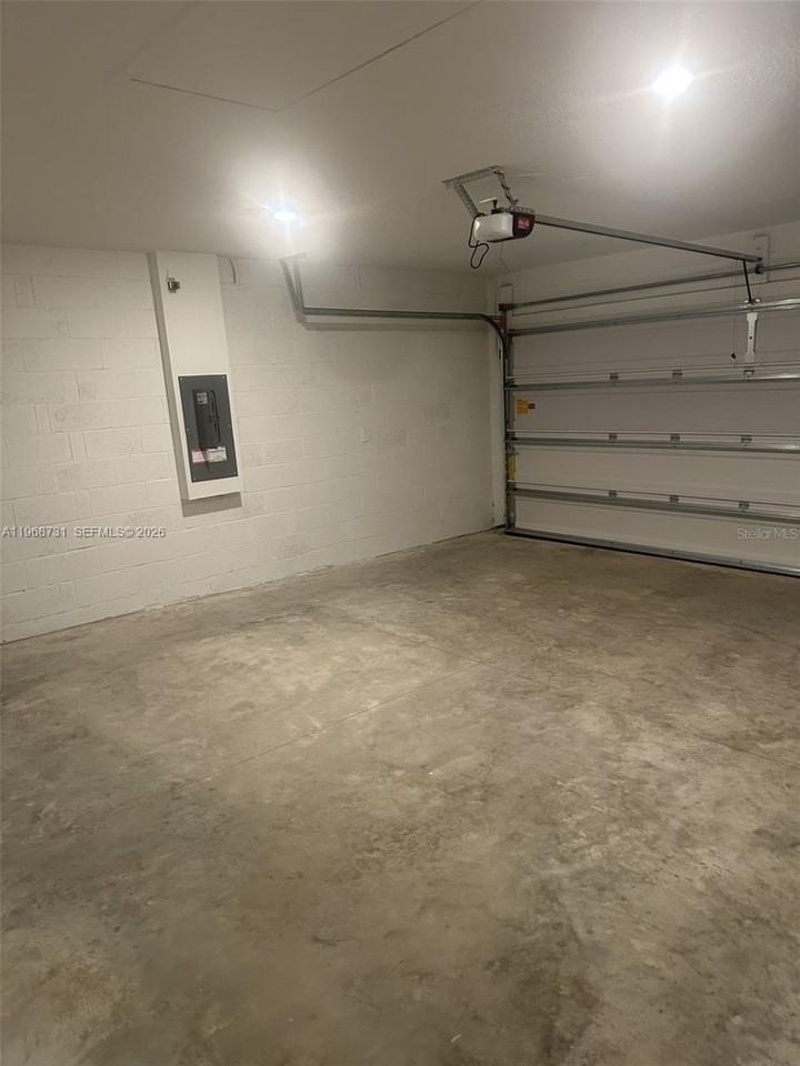 13110 Sw 89th St - Photo 7 of 8