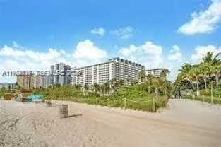 2899 Collins Ave #638 - Photo 1 of 1