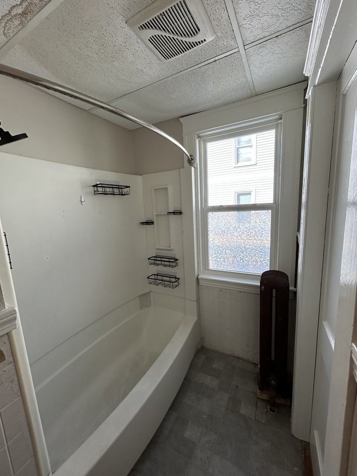 44 Fairfax Rd #2 - Photo 6 of 22