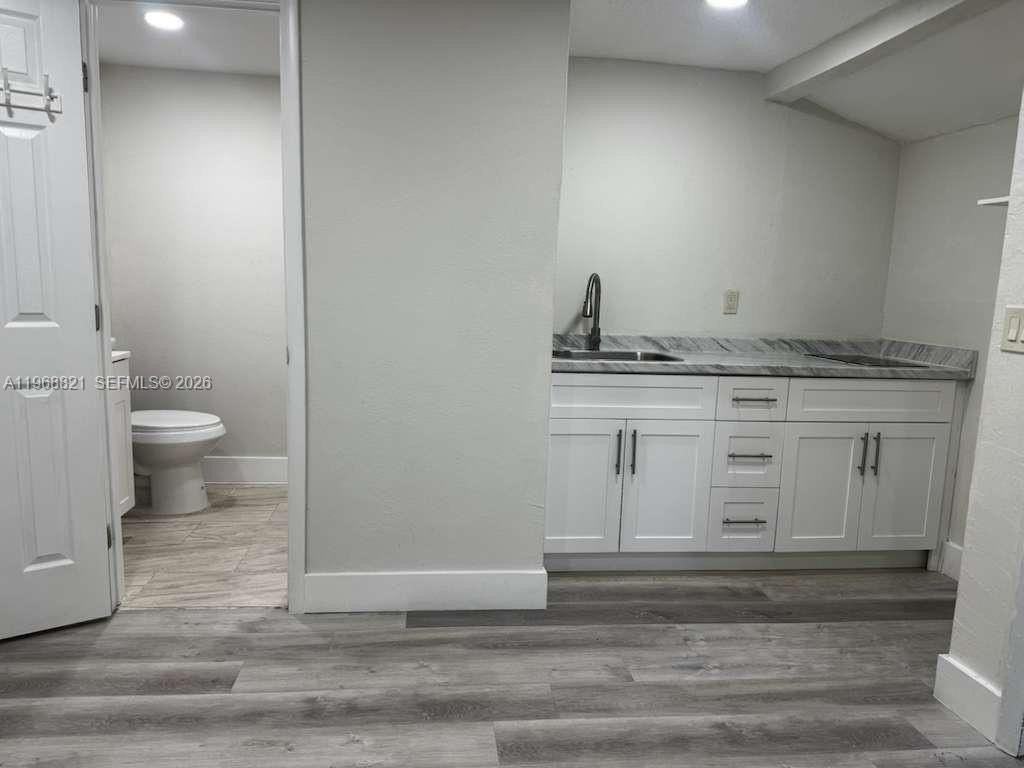 582 E 18th St #C - Photo 2 of 13