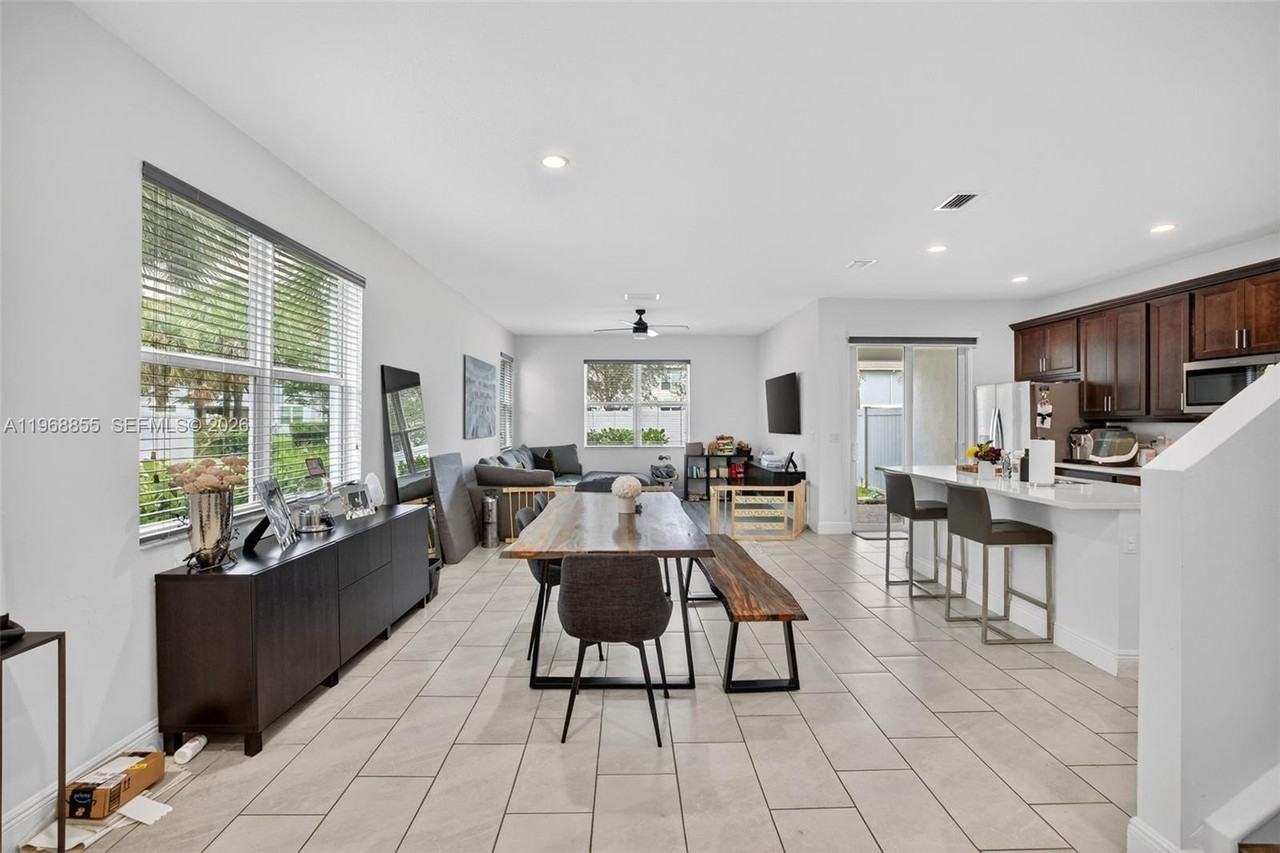 543 Parsons Way - Photo 7 of 50