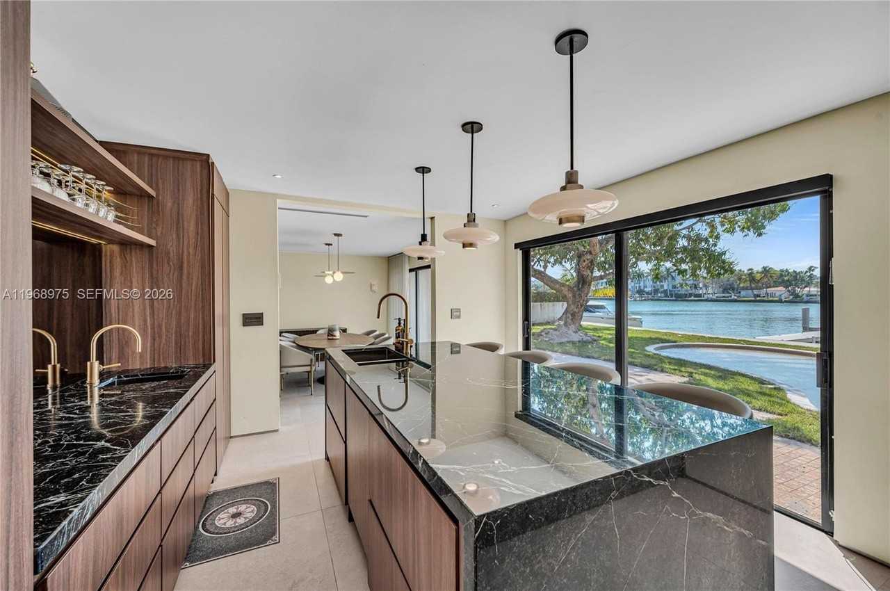 1170 S Biscayne Point Rd #NA - Photo 3 of 48