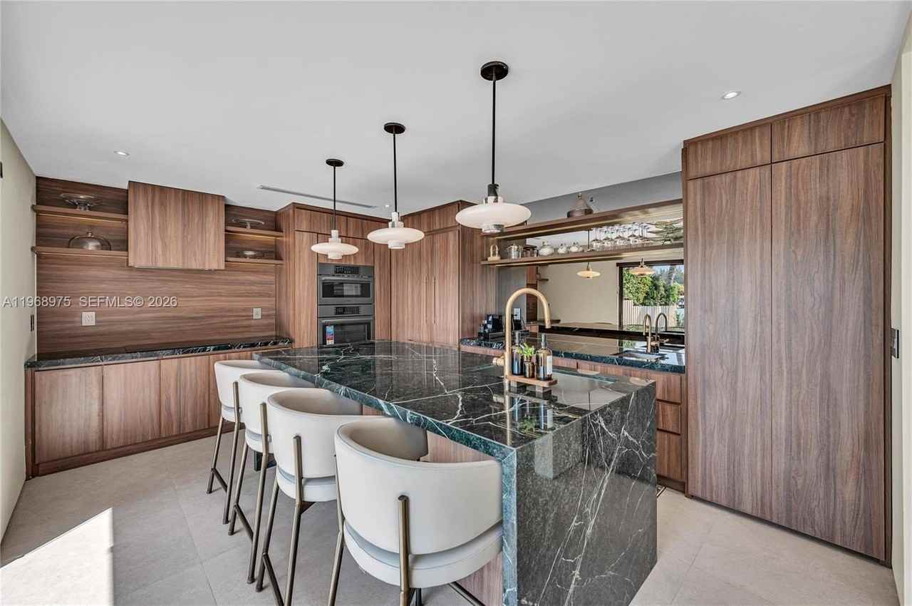 1170 S Biscayne Point Rd #NA - Photo 4 of 48