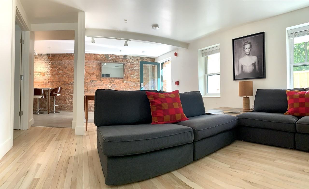 25 E Main St #1 - Photo 3 of 11