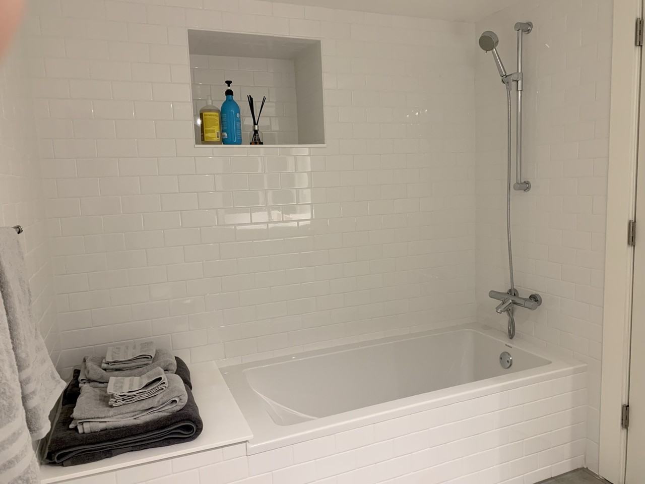 25 E Main St #1 - Photo 6 of 11