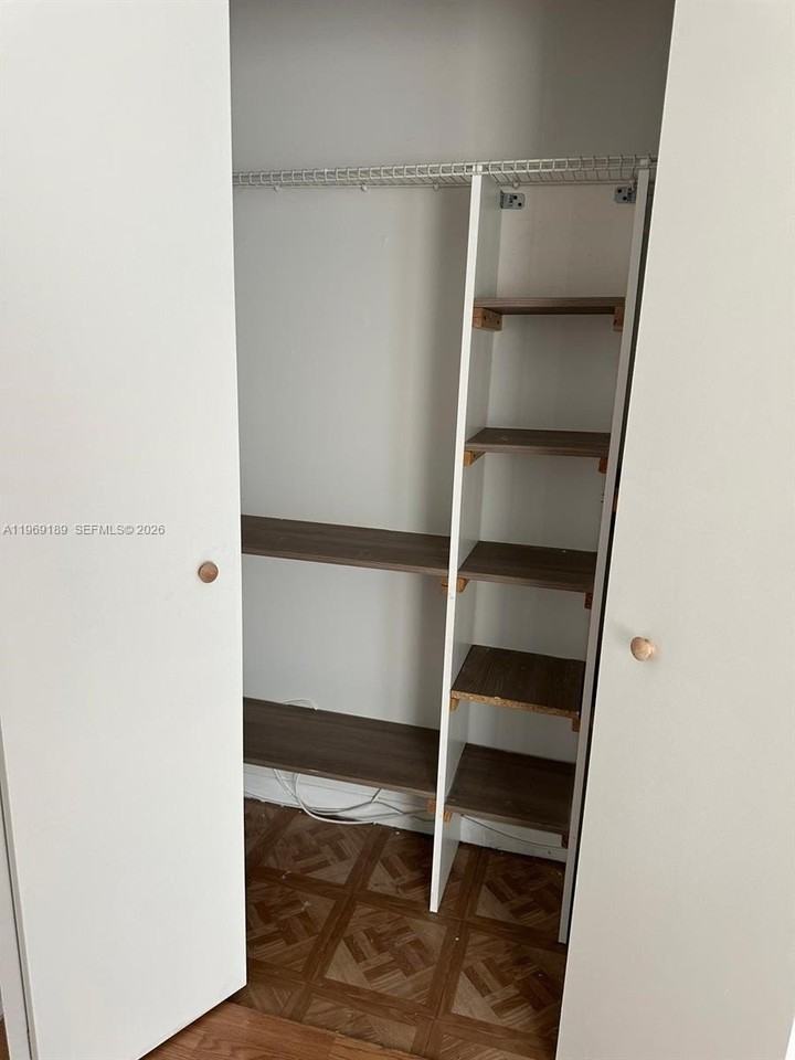 1840 Nw 119th St #502 - Photo 3 of 15