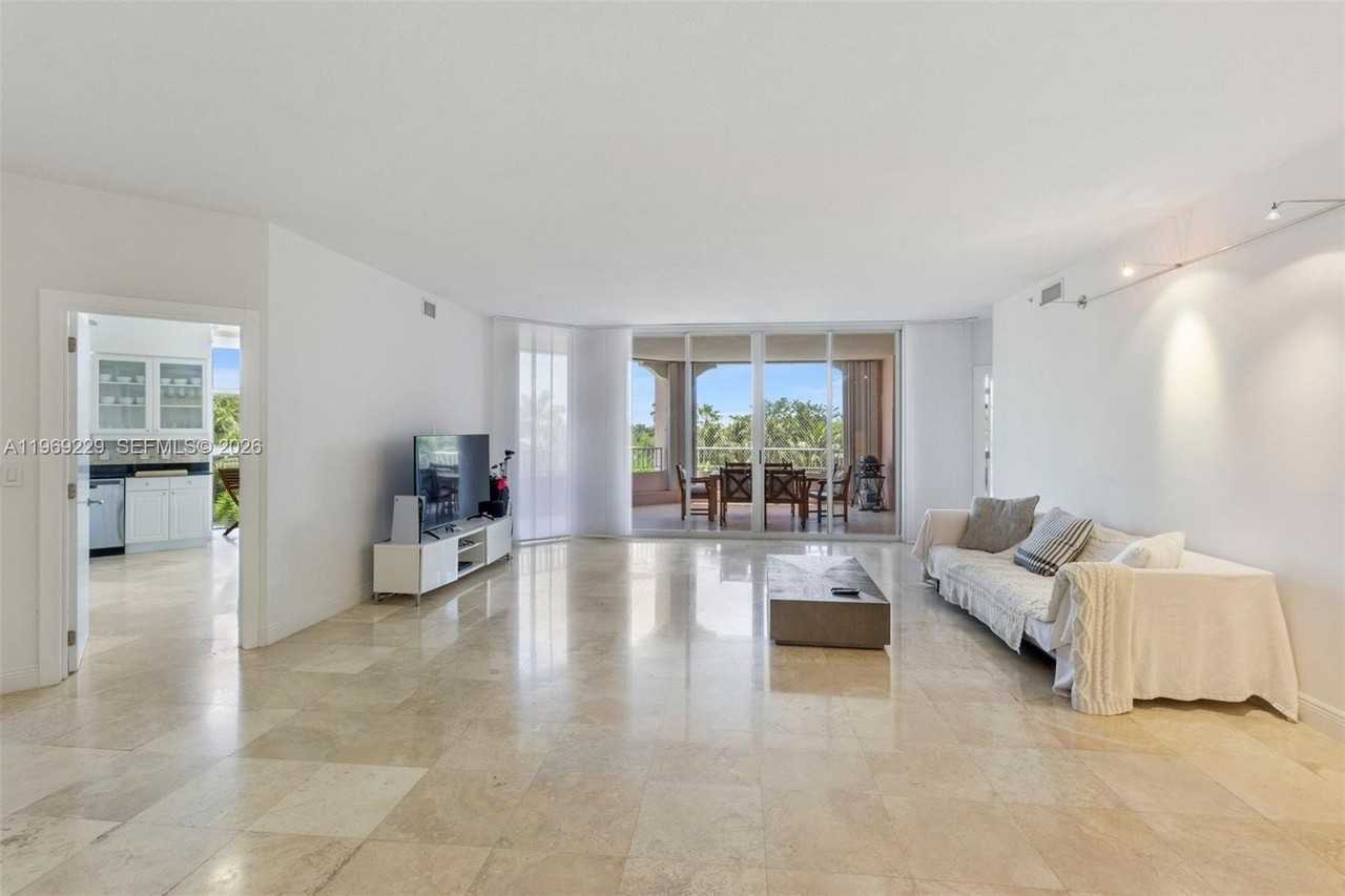 749 Crandon Blvd #411 - Photo 2 of 14