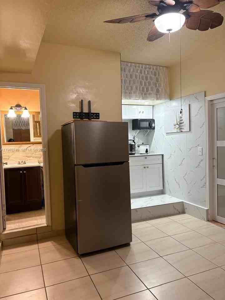 15470 Sw 47th St #0 - Photo 2 of 9