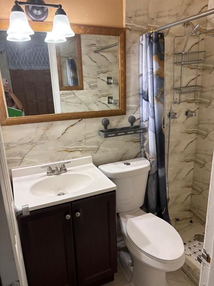 15470 Sw 47th St #0 - Photo 6 of 9