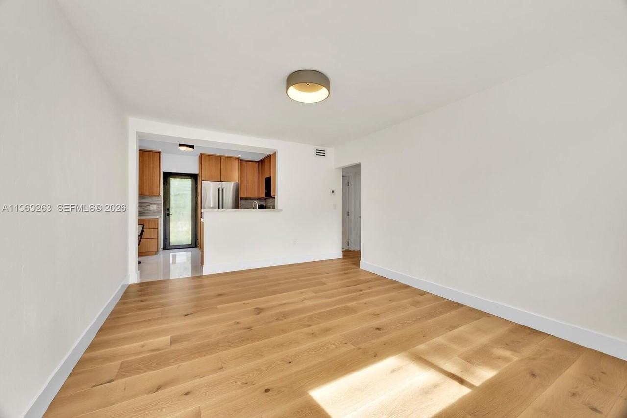 3791 Sw 26th Ter #3791 - Photo 6 of 13