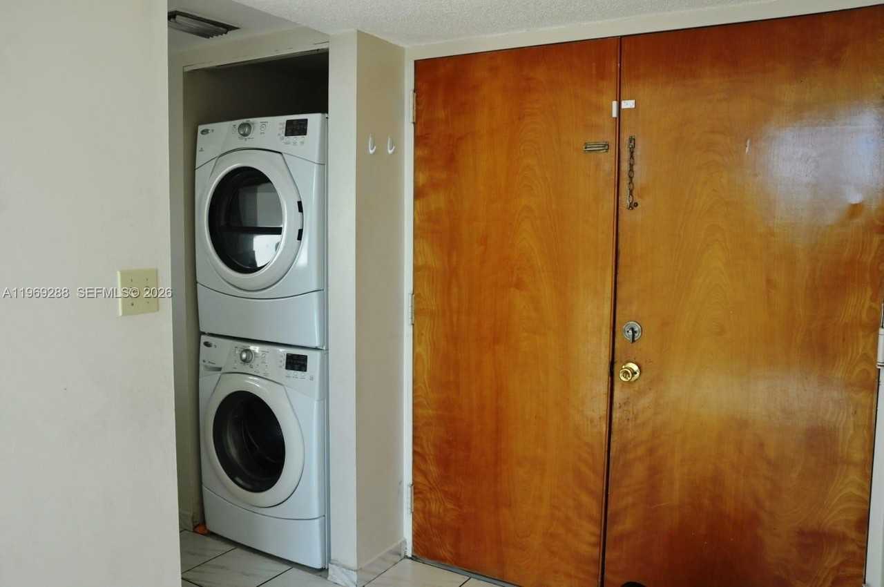 11750 Sw 18th St #501-1 - Photo 2 of 11