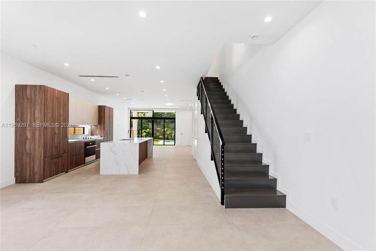 3047 Elizabeth St #3047 - Photo 7 of 50