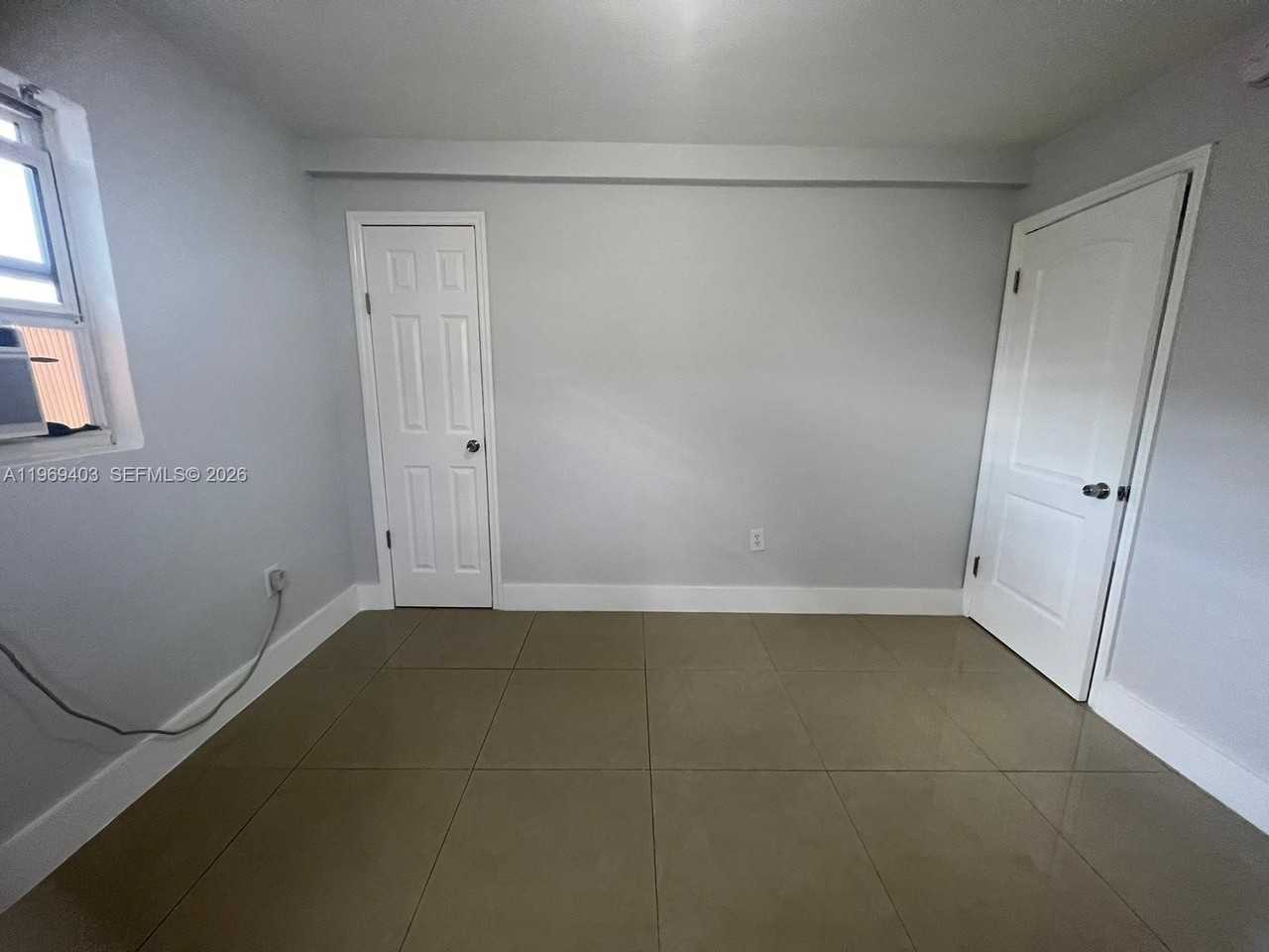 1285 Nw 60th St #4 - Photo 3 of 13