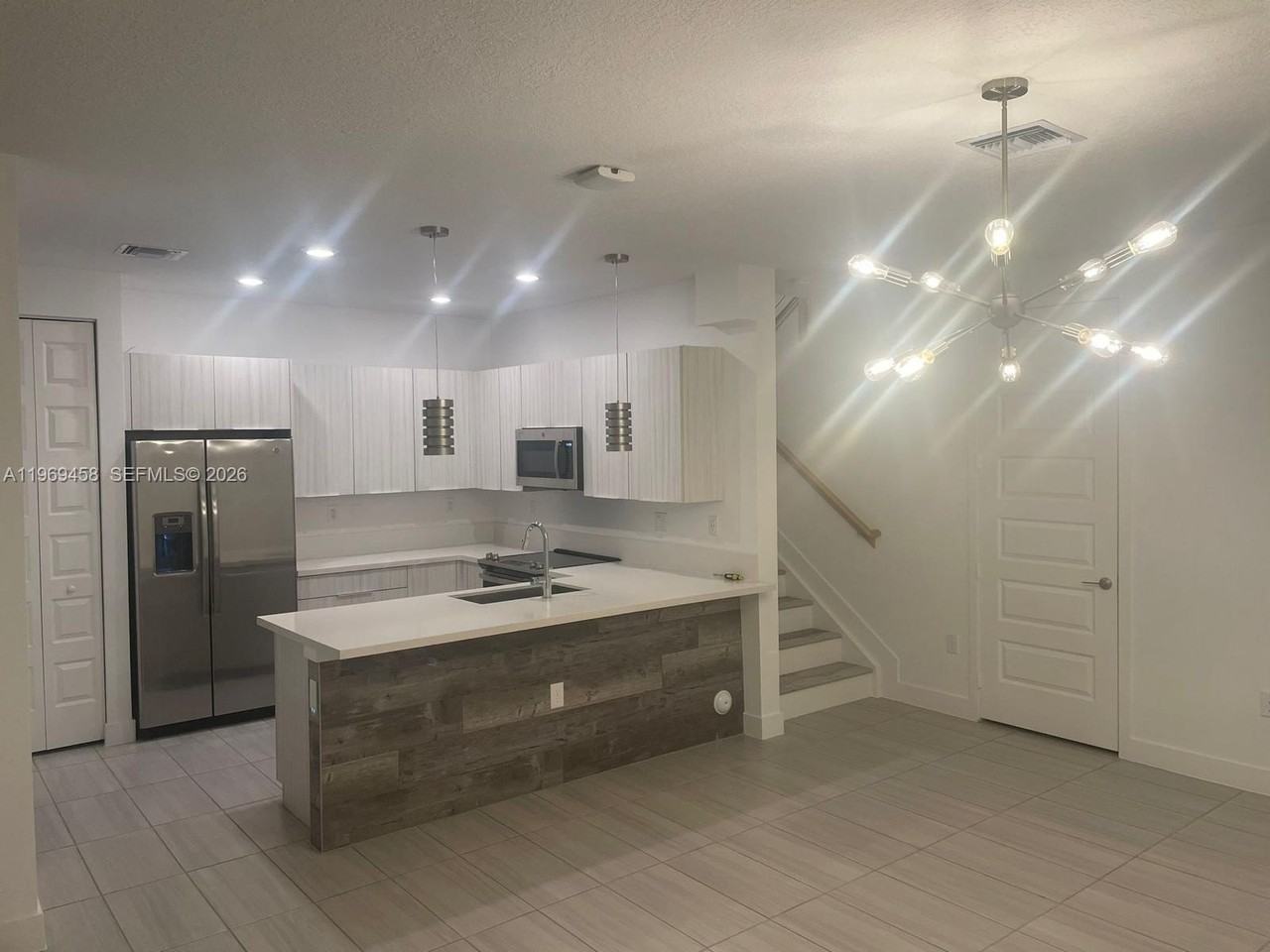 10445 Nw 81st Ter #10045 - Photo 2 of 32