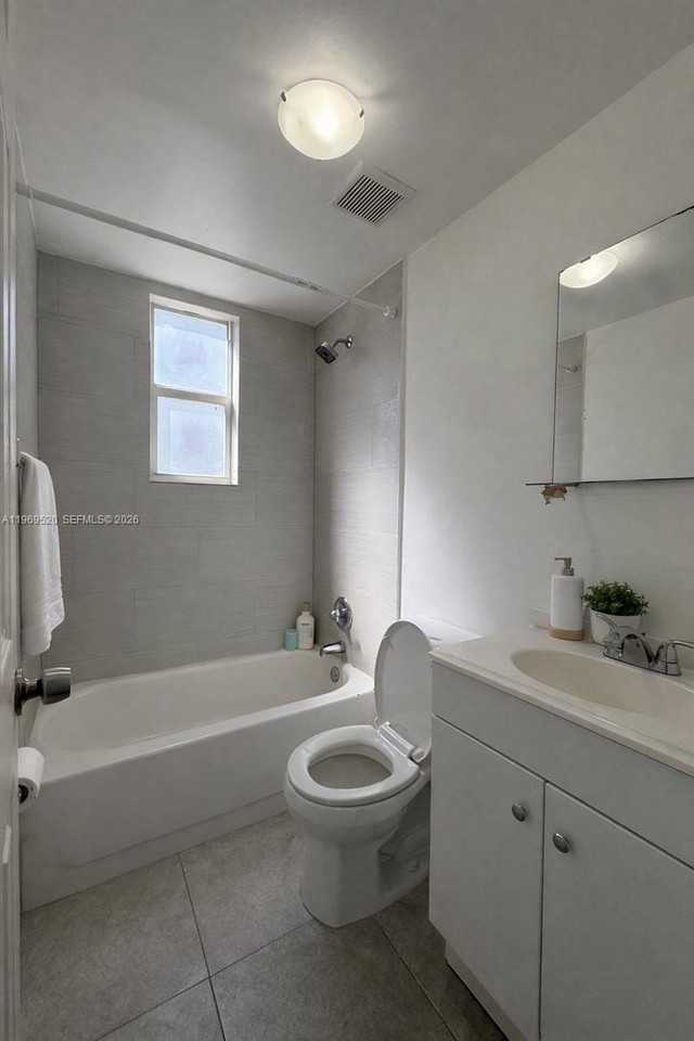 540 Nw 7th St #26 - Photo 6 of 7