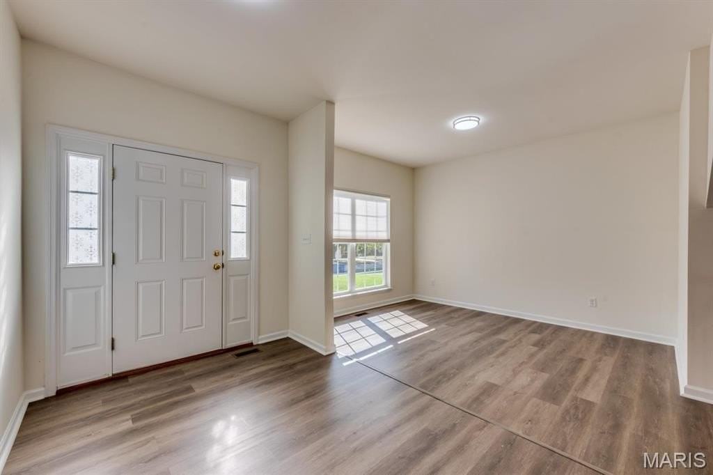 253 Village Creek Dr - Photo 5 of 50