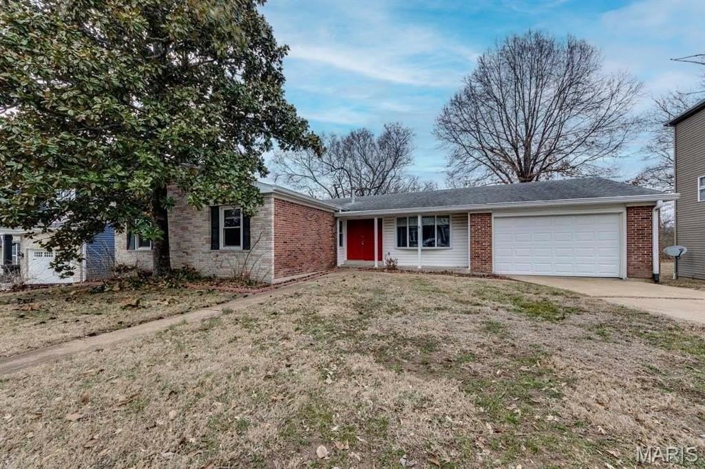 10471 Garibaldi Pl - Photo 2 of 46