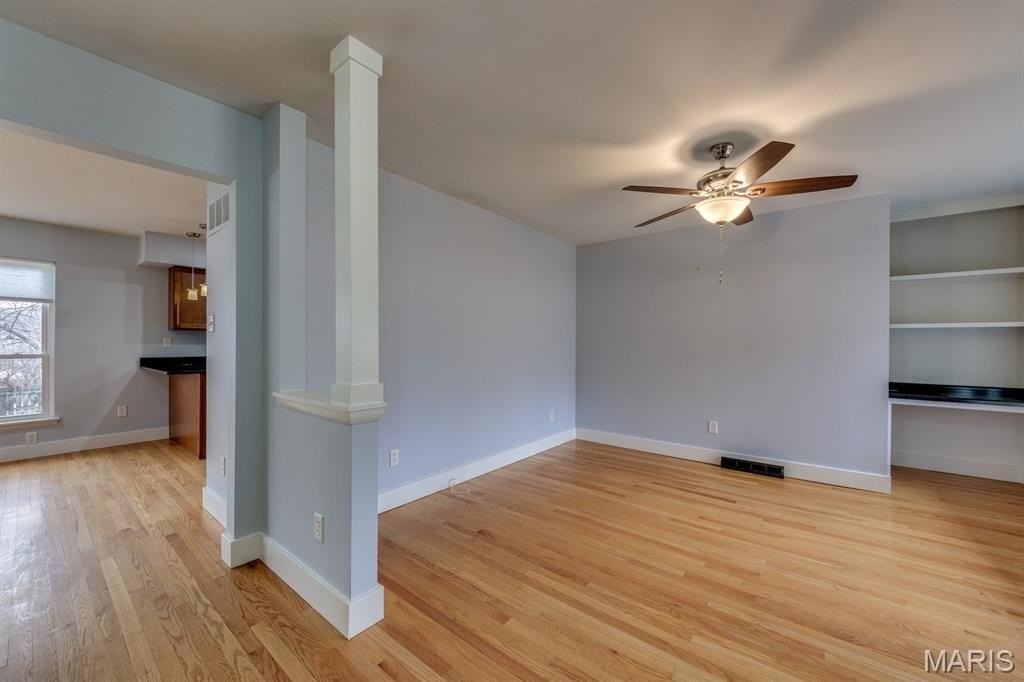 10471 Garibaldi Pl - Photo 4 of 46