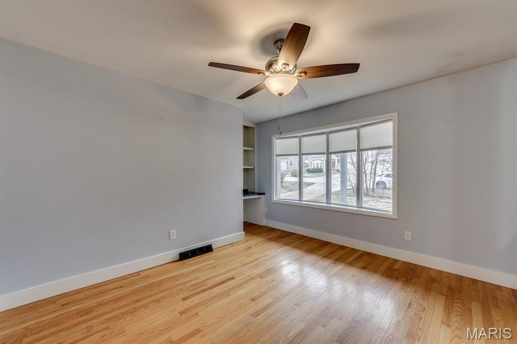 10471 Garibaldi Pl - Photo 5 of 46