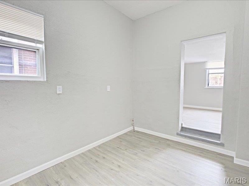 6730 Vermont Ave - Photo 5 of 16