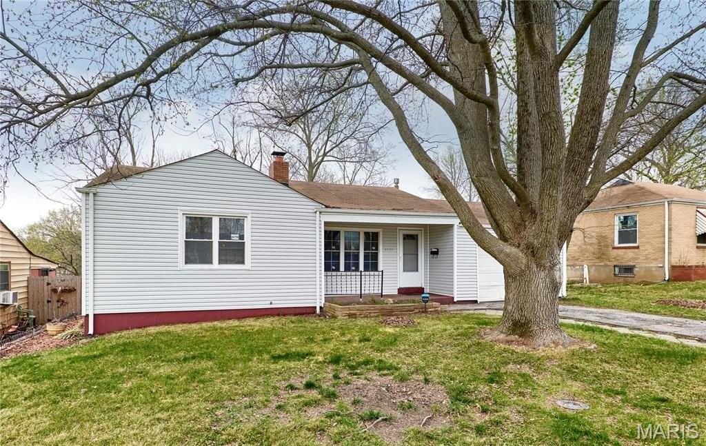 6238 Tyndall Dr - Photo 2 of 25