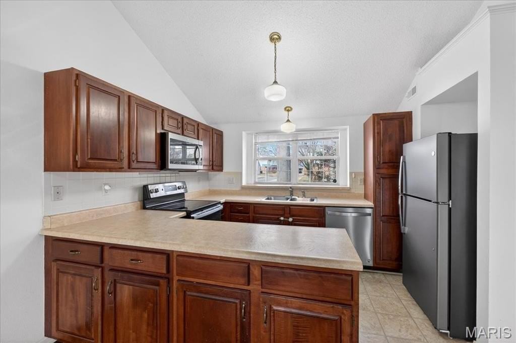 13304 Wood Chapel Dr - Photo 7 of 22