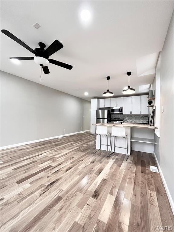 3318 Illinois Ave #1F - Photo 4 of 26