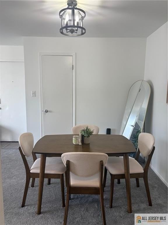 802 Lindsey Ct - Photo 4 of 16