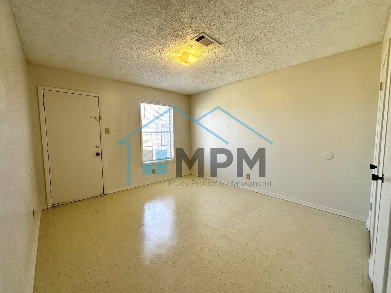 48B Colonial Dr #2 - Photo 6 of 9