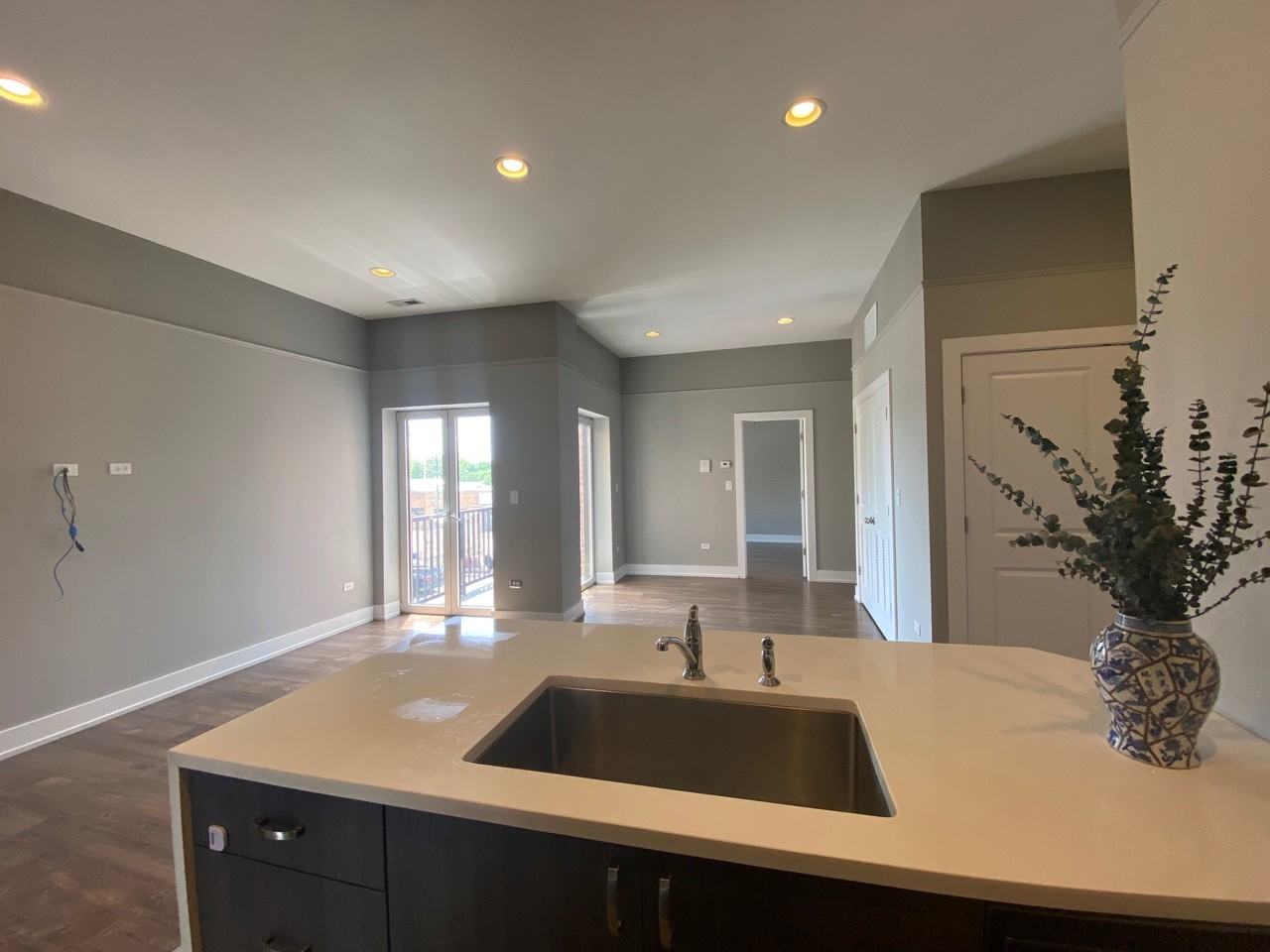 5911 N Northwest Hwy #205 - Photo 5 of 18