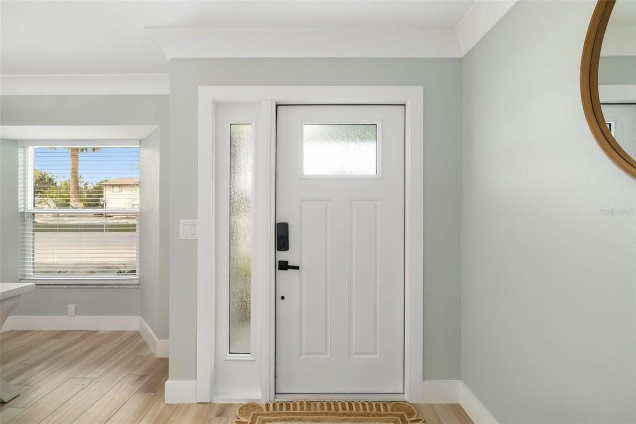 3719 118th St W - Photo 3 of 50