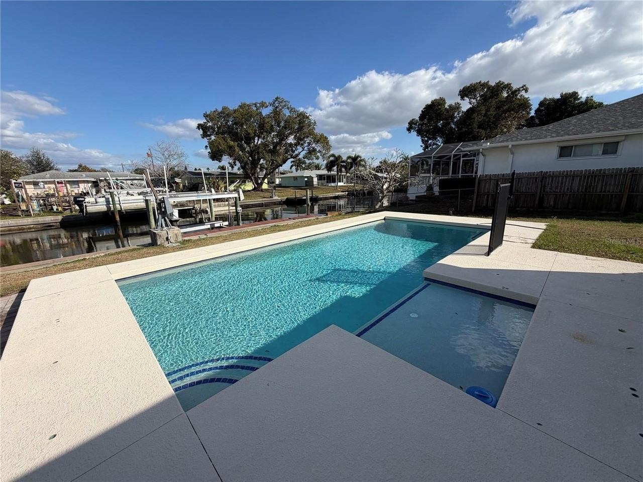 716 Ixora Ave - Photo 2 of 29