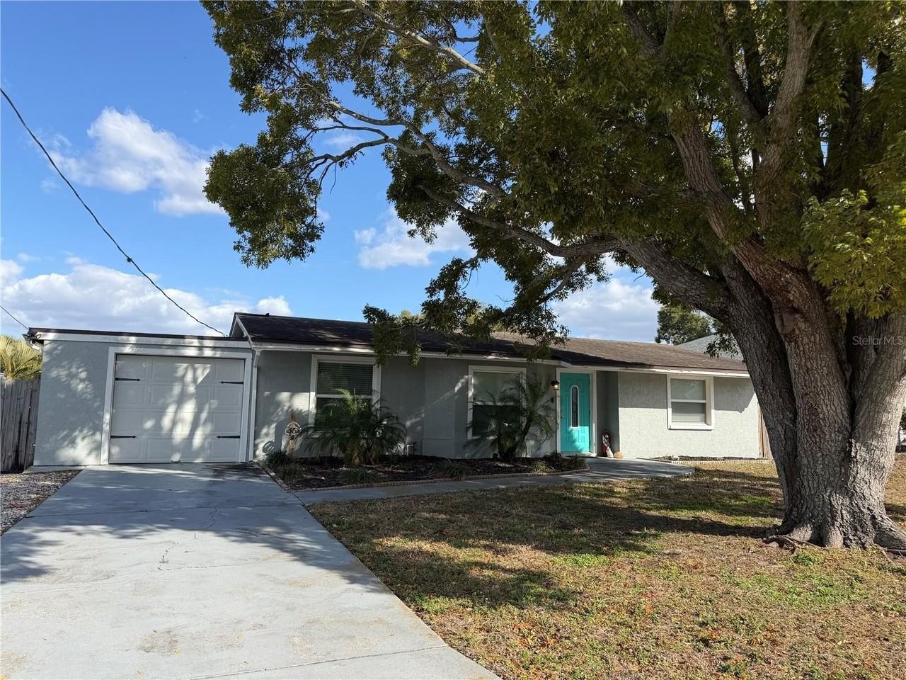 716 Ixora Ave - Photo 4 of 29