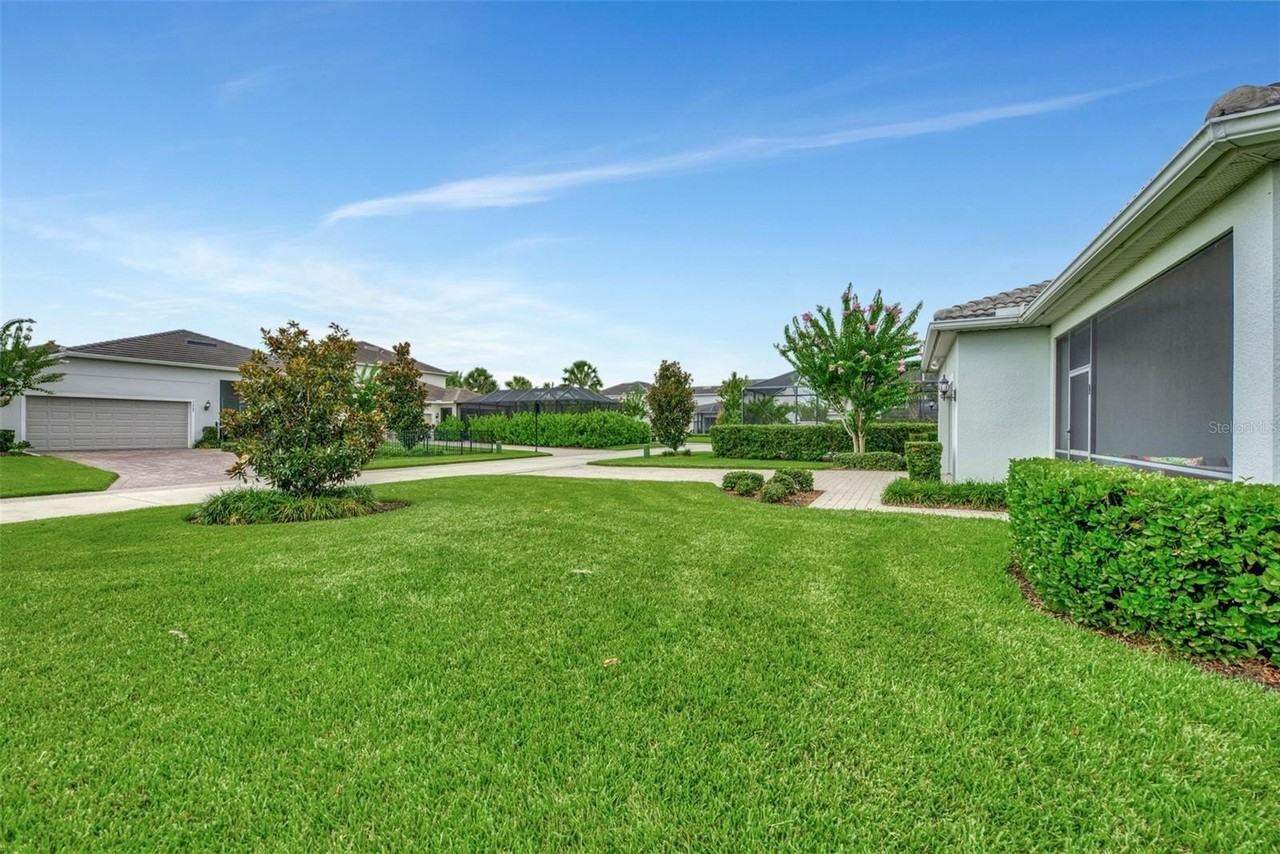 11616 Golden Bay Pl - Photo 3 of 50