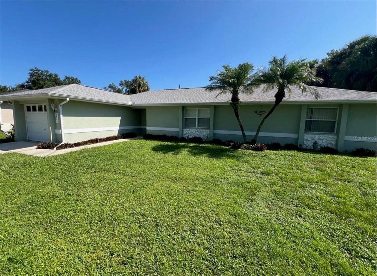 2426 Seagull Ln - Photo 2 of 22